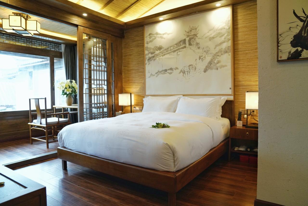 Ne-Tsang Inn Lijiang Лицзян Экстерьер фото