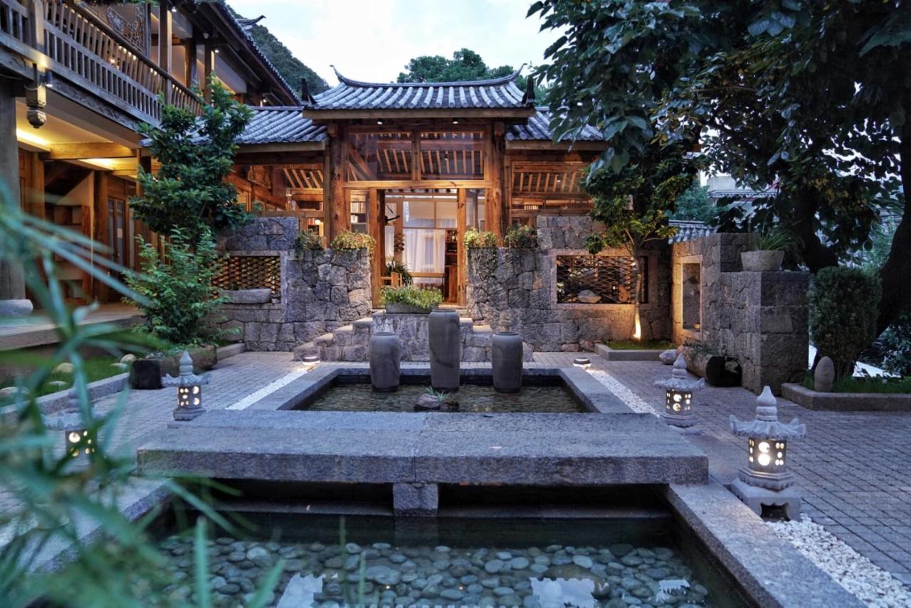 Ne-Tsang Inn Lijiang Лицзян Экстерьер фото