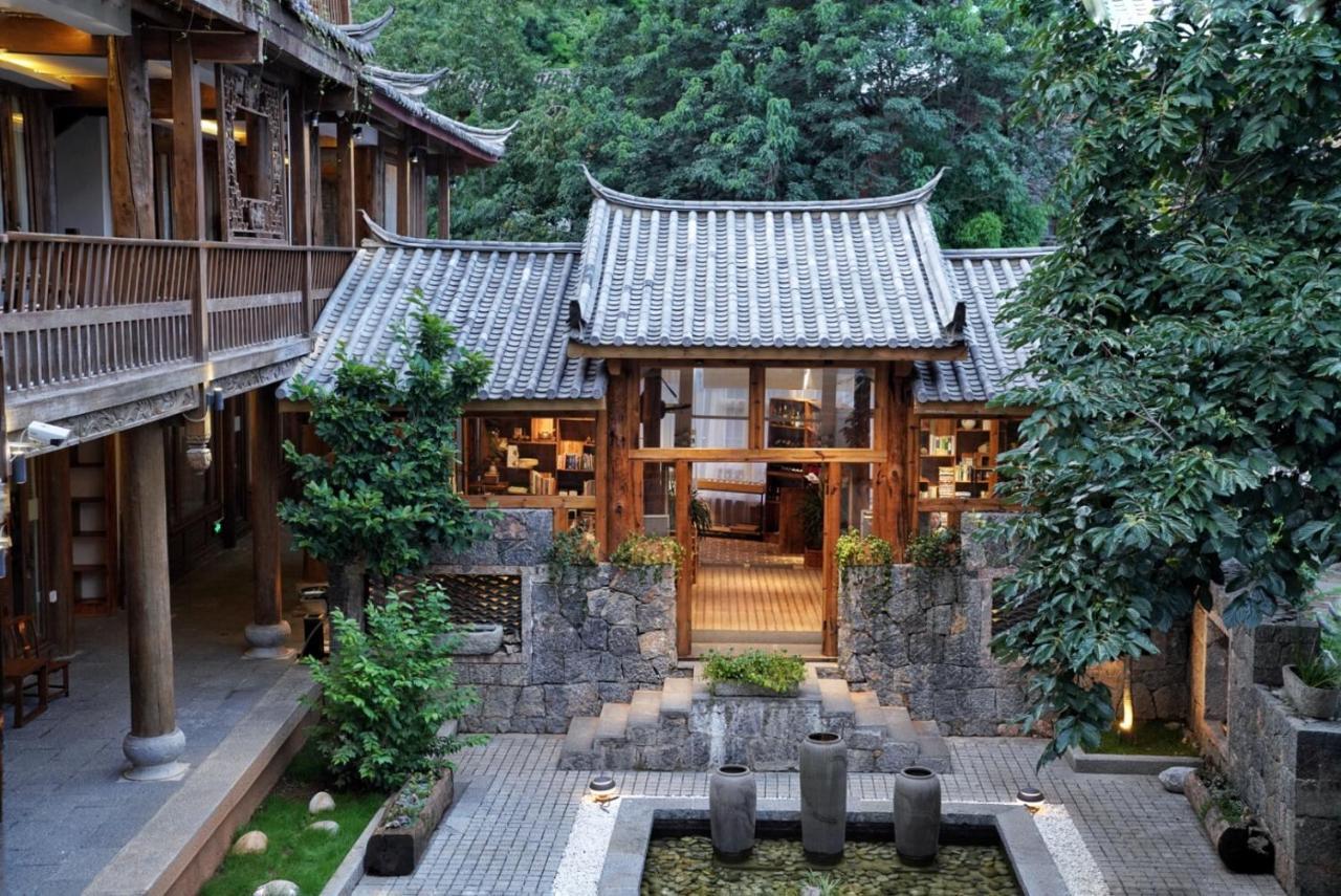 Ne-Tsang Inn Lijiang Лицзян Экстерьер фото