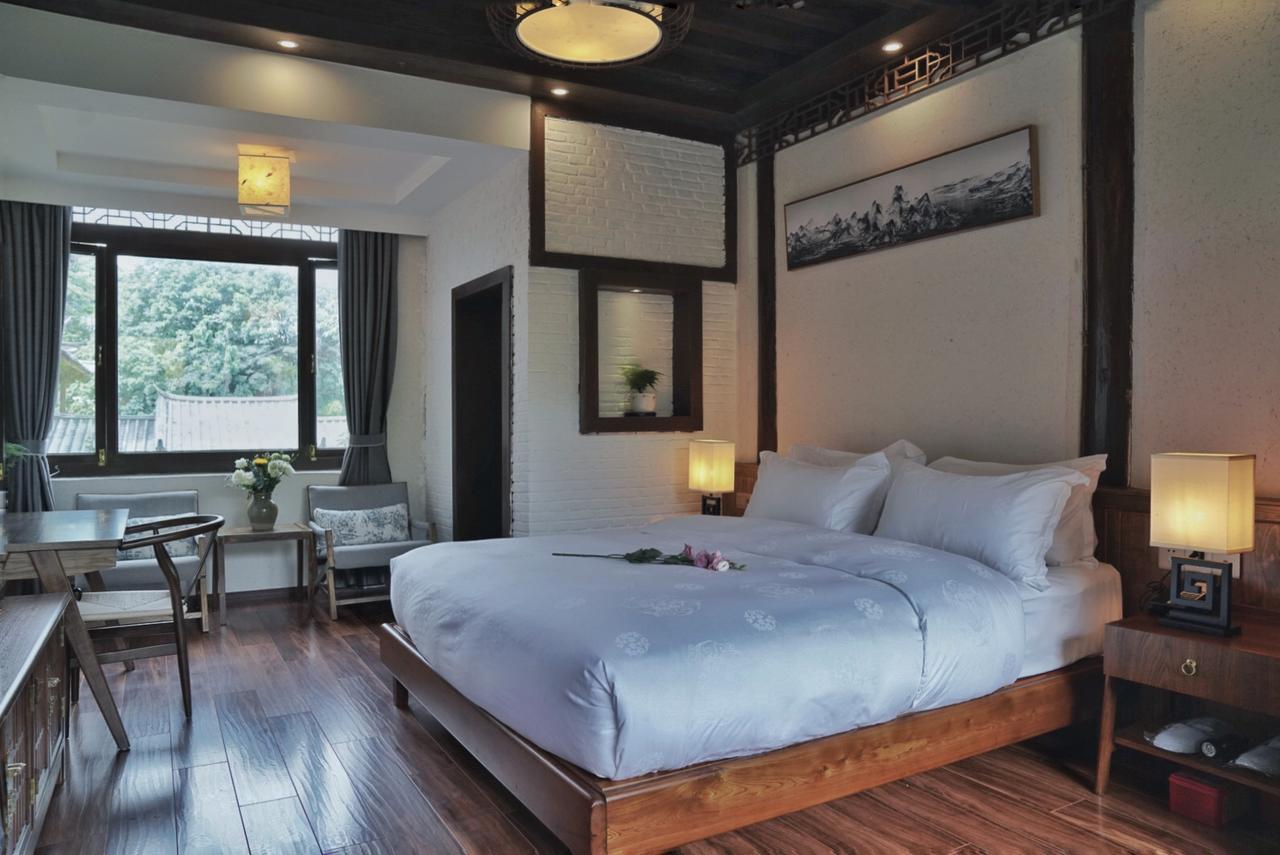 Ne-Tsang Inn Lijiang Лицзян Экстерьер фото